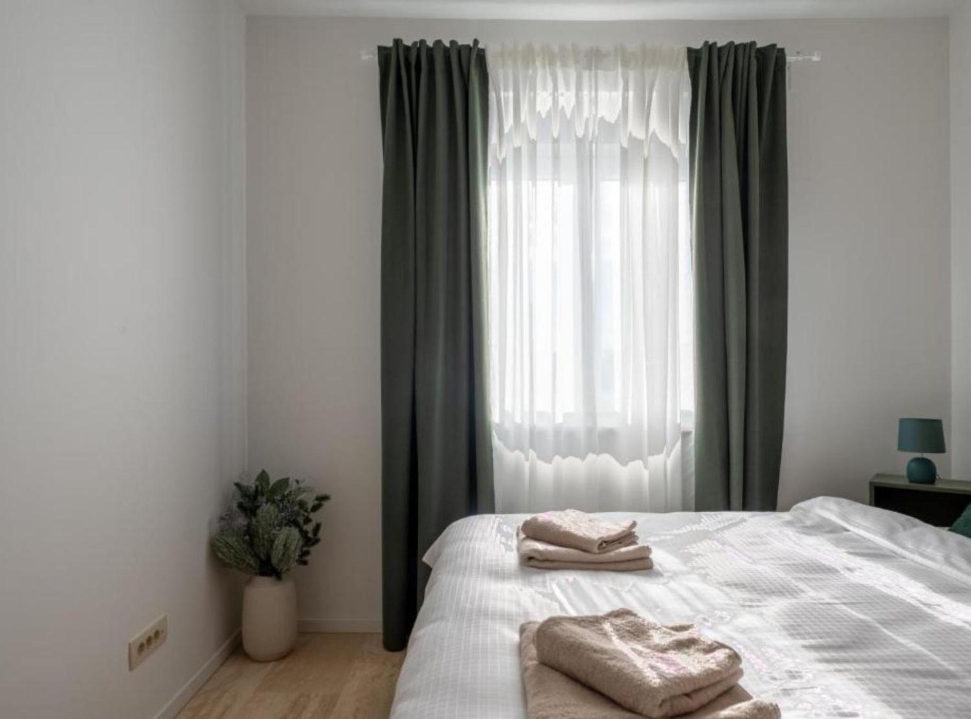 Apartma Kona - Free Parking & Self Check-in *